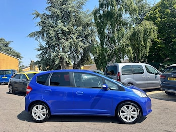 Used Honda Jazz 2013 for sale - 79242249: Photo