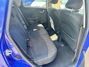 Used Honda Jazz 2013 for sale - 79242249: Photo