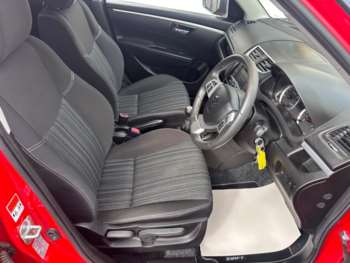 Used Suzuki Swift 2017 for sale - 74025322: Photo