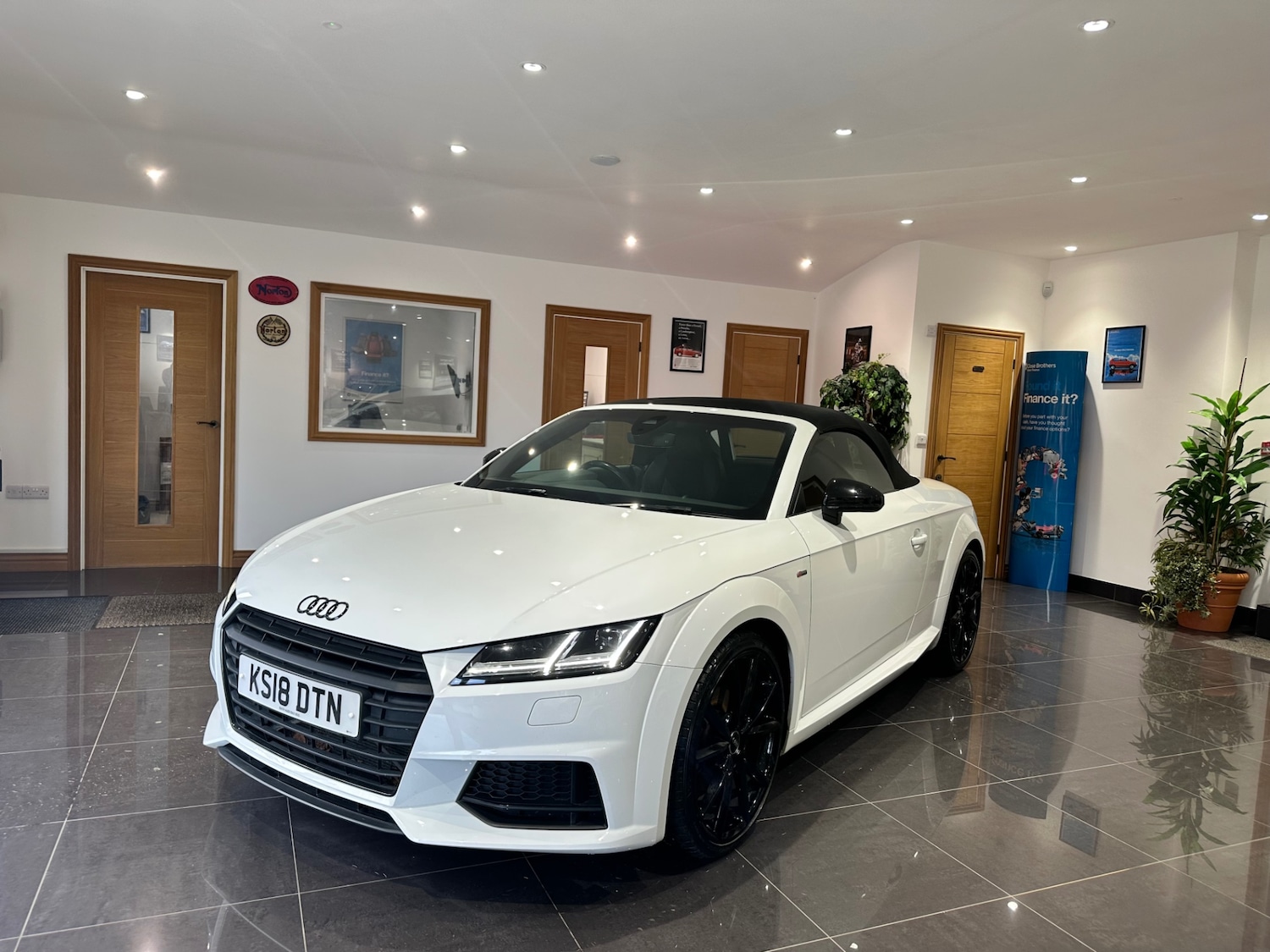 Used Audi TT 2018 for sale - 77392760: Photo 16