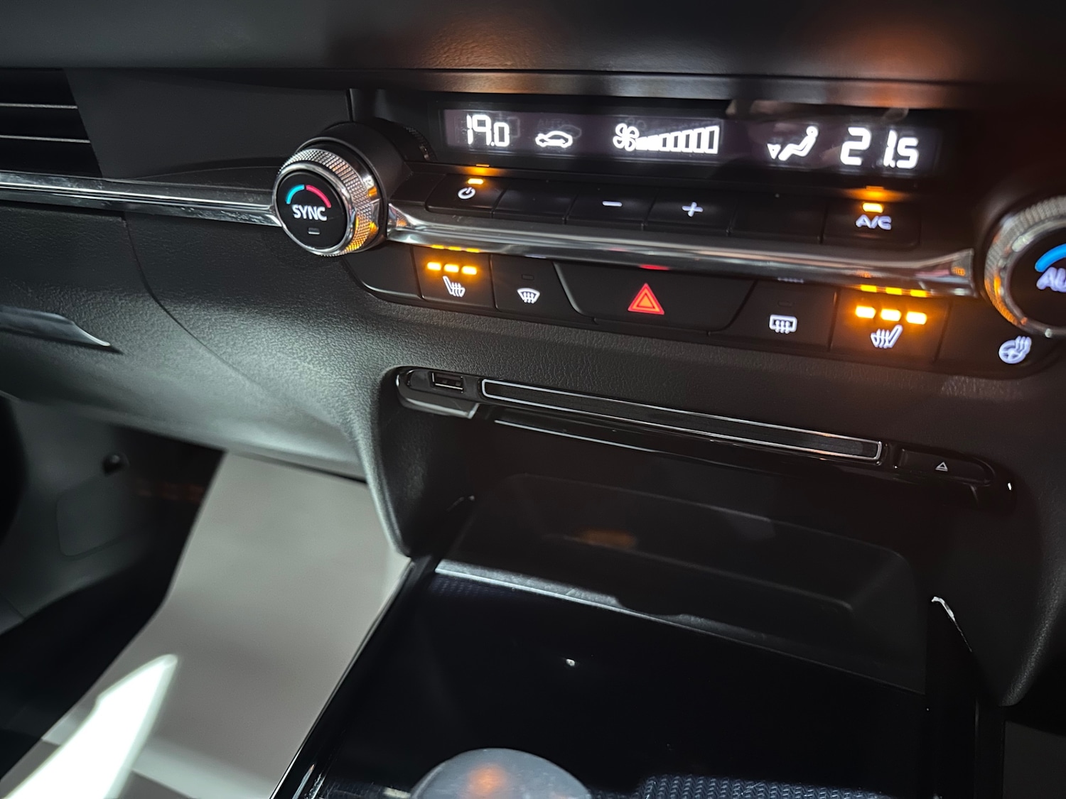 Used Mazda CX-30 2020 for sale - 76557539: Photo 12