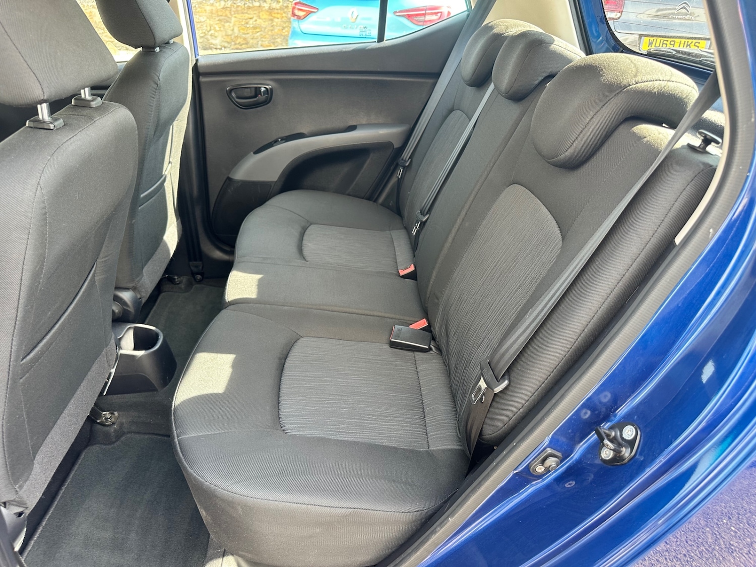 Used Hyundai i10 2011 for sale - 77963669: Photo 10