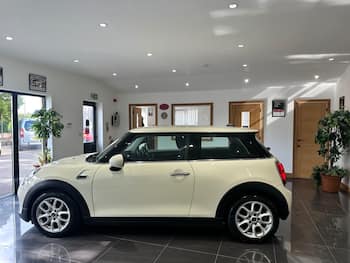 Used MINI Hatch 2018 for sale - 79639045: Photo