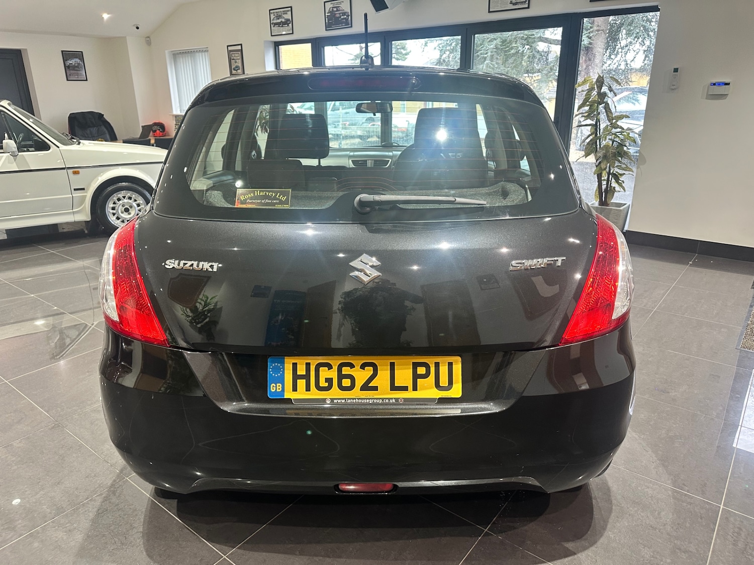 Used Suzuki Swift 2013 for sale - 77179999: Photo 7