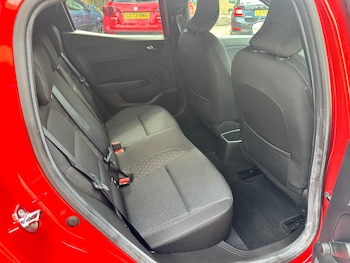 Used Renault Clio 2020 for sale - 79417996: Photo