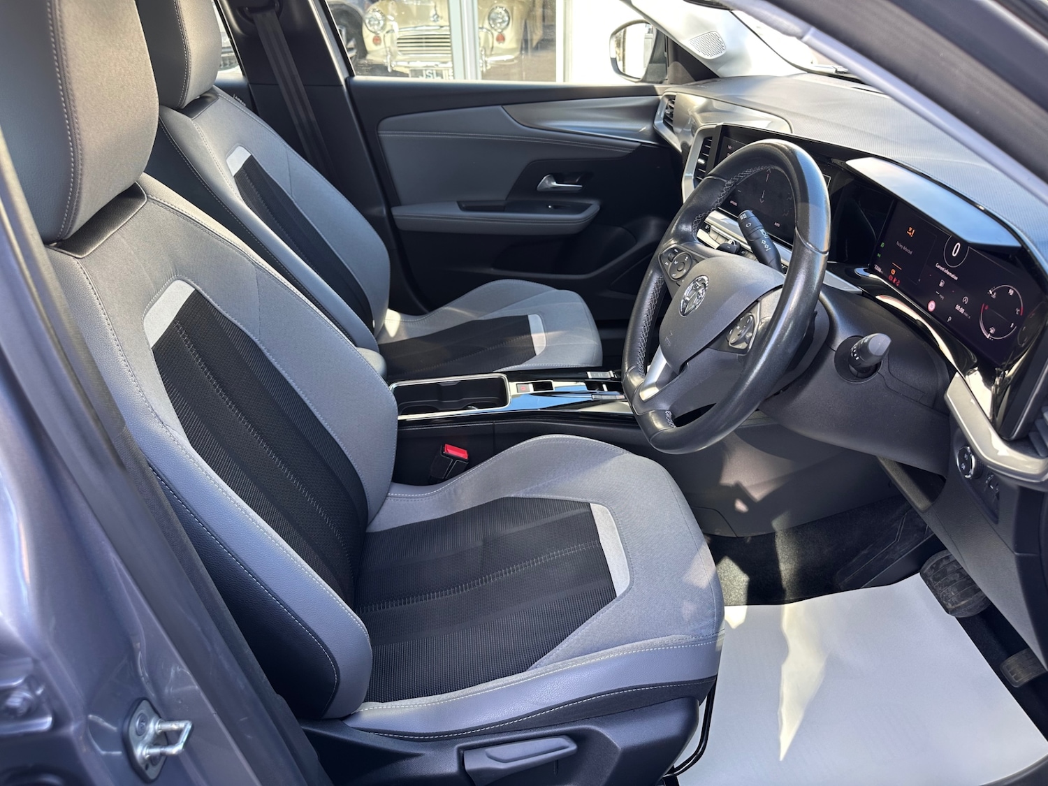 Used Vauxhall Mokka 2022 for sale - 76026355: Photo 2