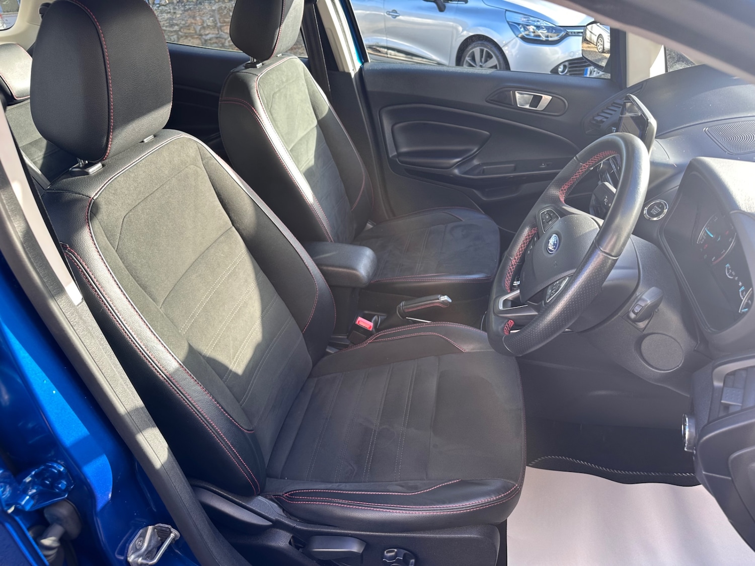 Used Ford Ecosport 2019 for sale - 76809264: Photo 2