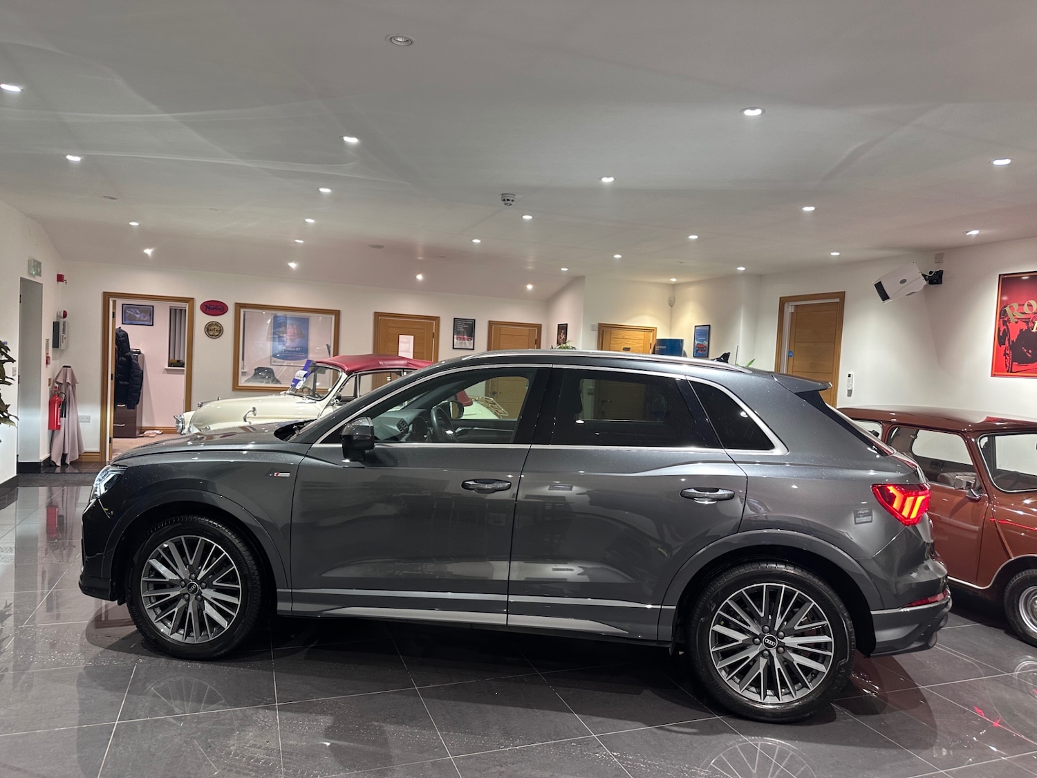 Used Audi Q3 2020 for sale - 76545736: Photo 11