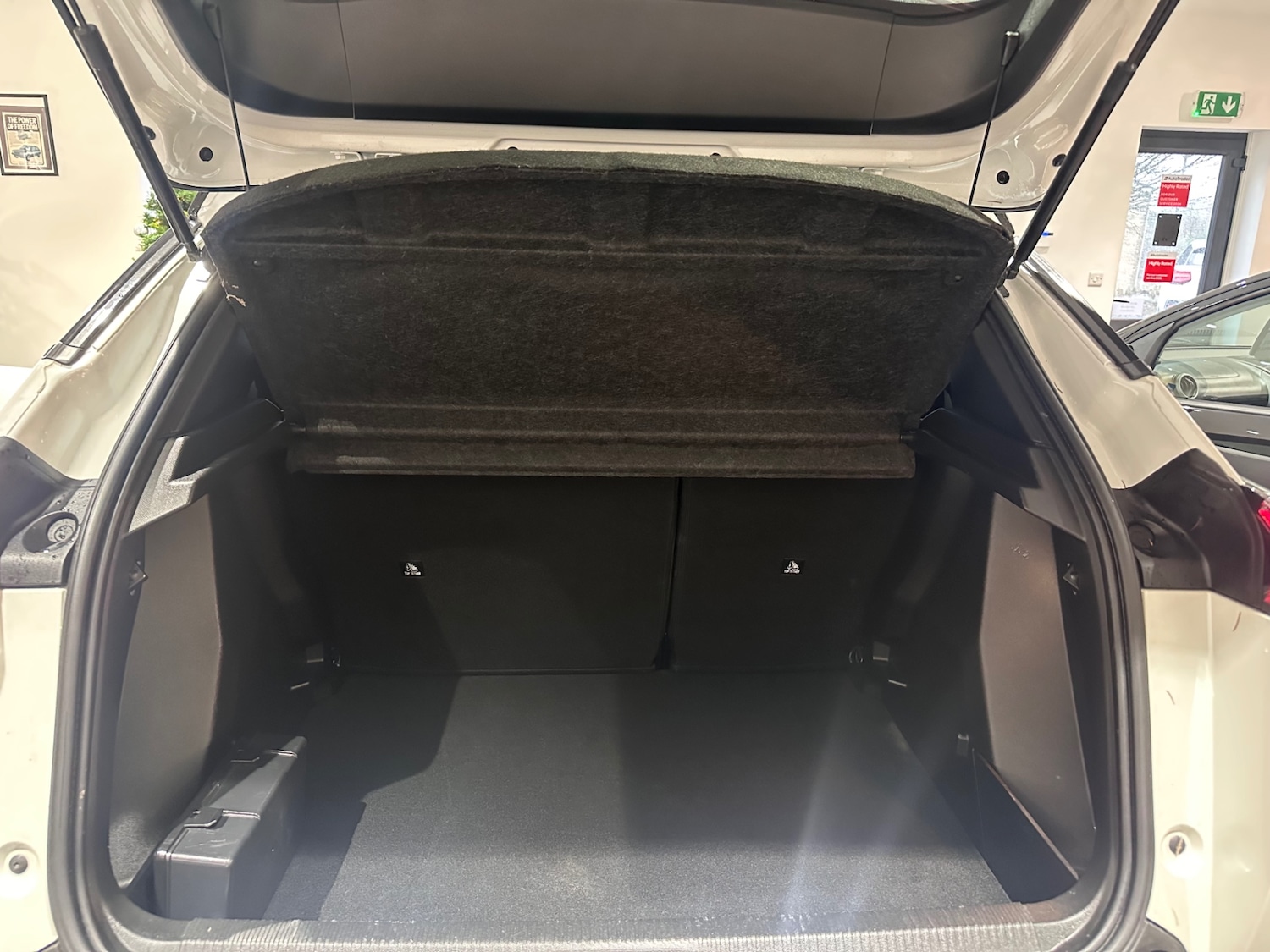 Used Peugeot 2008 2021 for sale - 76877515: Photo 7