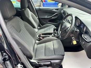 Used Vauxhall Astra 2019 for sale - 79596036: Photo
