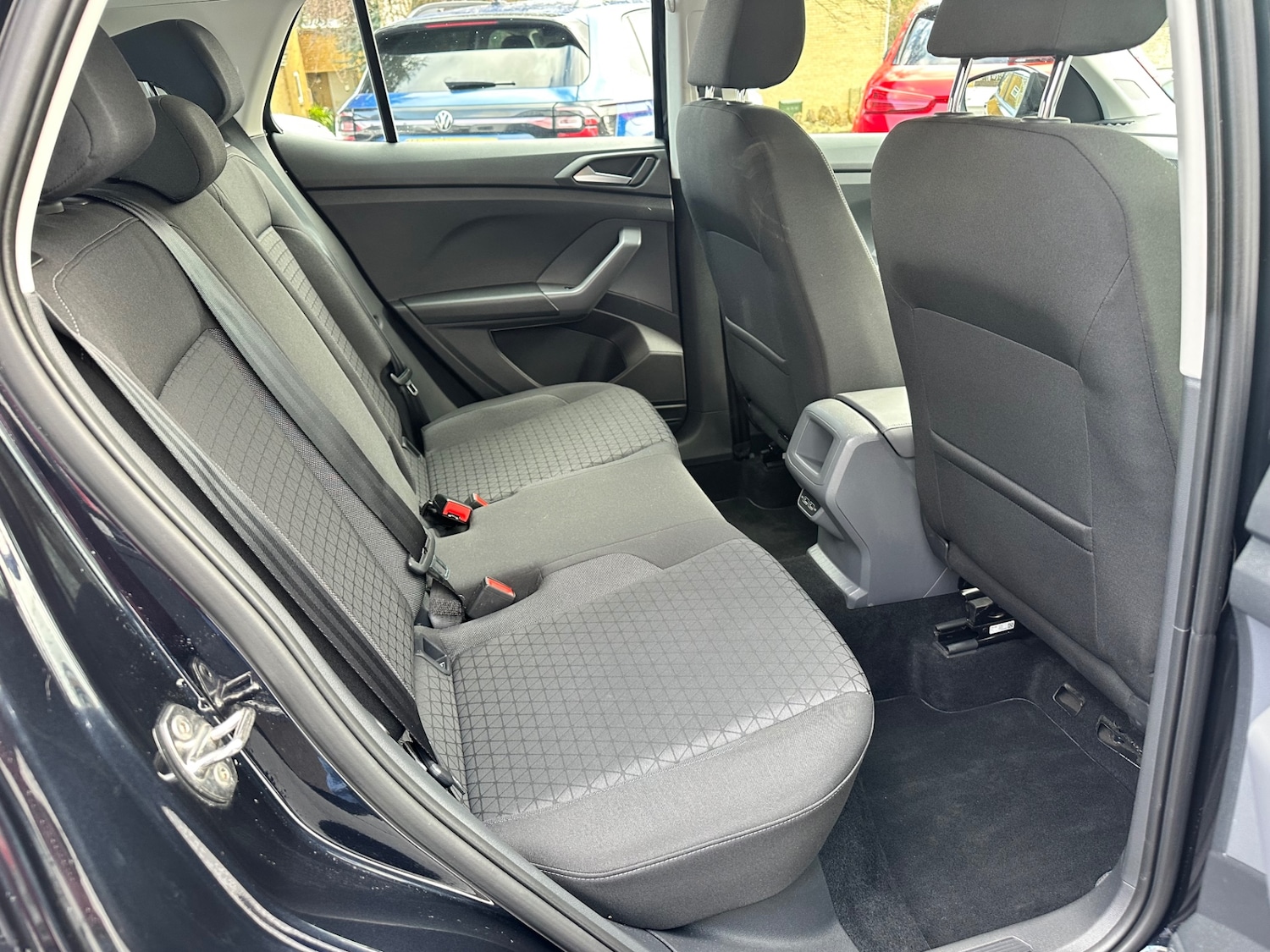 Used Volkswagen T-Cross 2020 for sale - 77620752: Photo 4