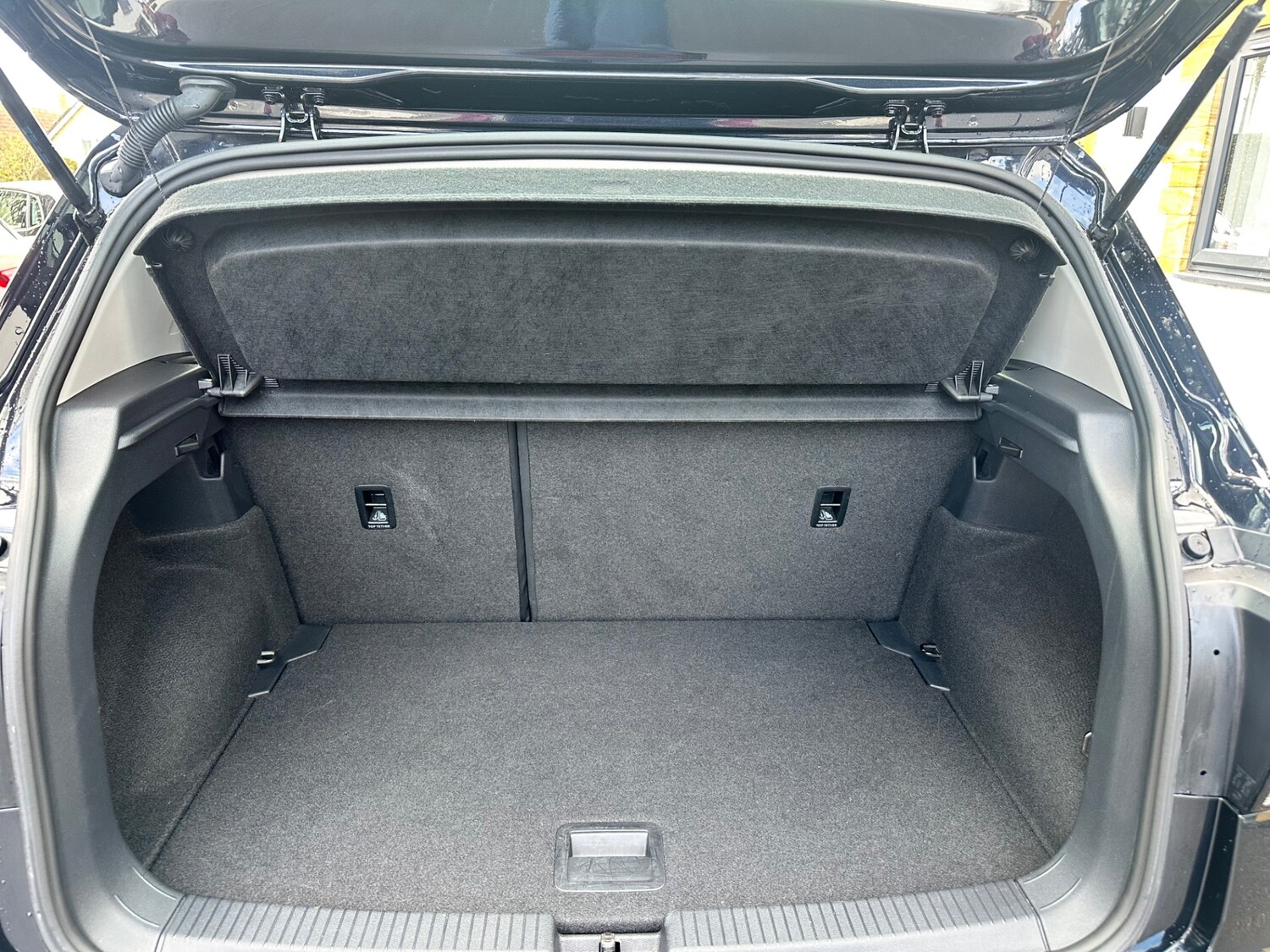 Used Volkswagen T-Cross 2020 for sale - 77620752: Photo 8