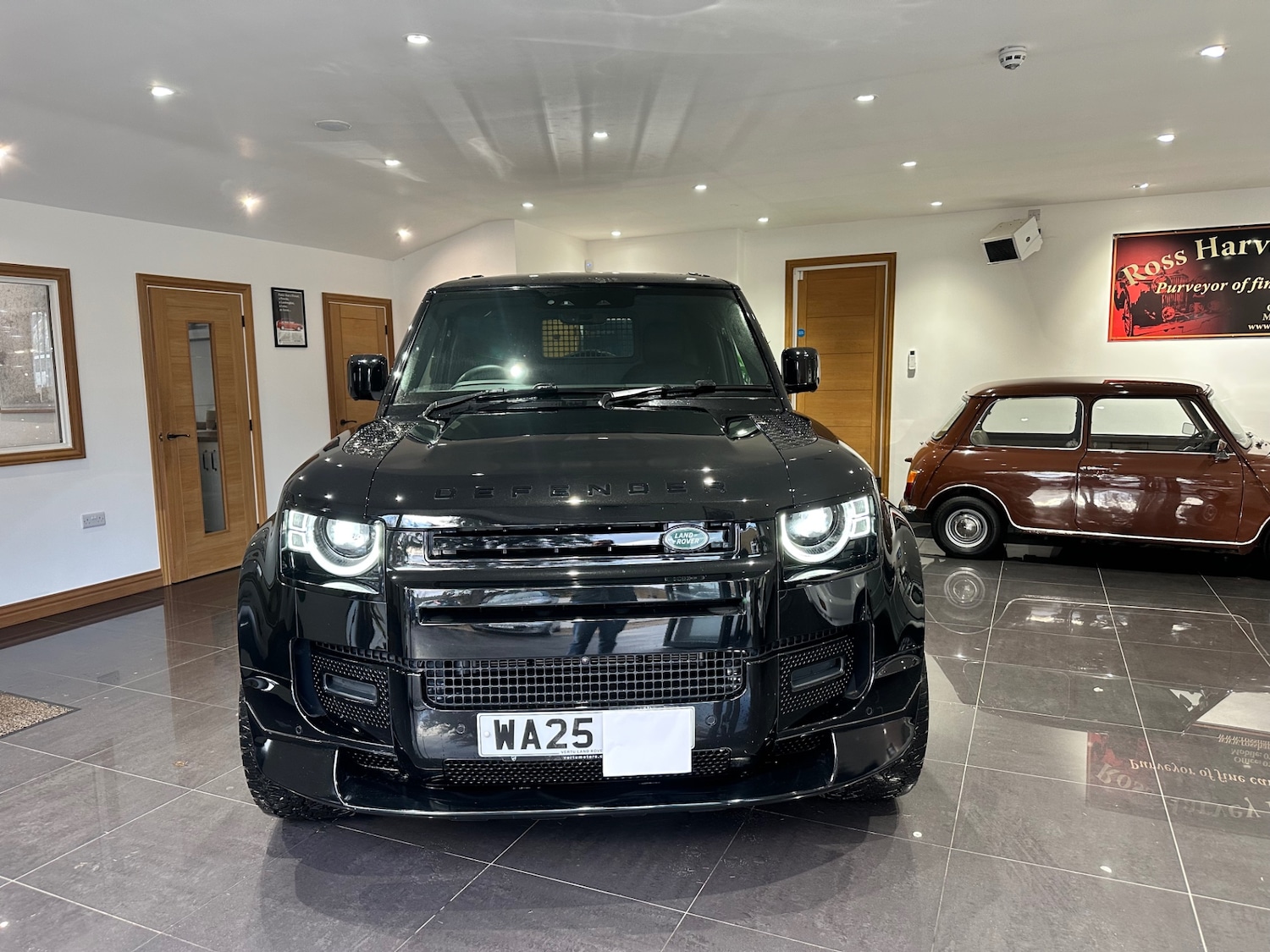 Used Land Rover Defender 2025 for sale - 77393561: Photo 13