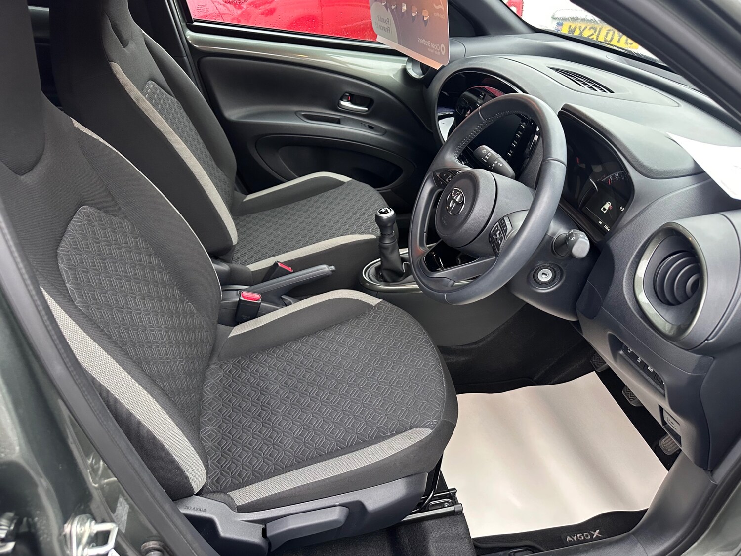 Used Toyota Aygo X 2023 for sale - 76569111: Photo 2