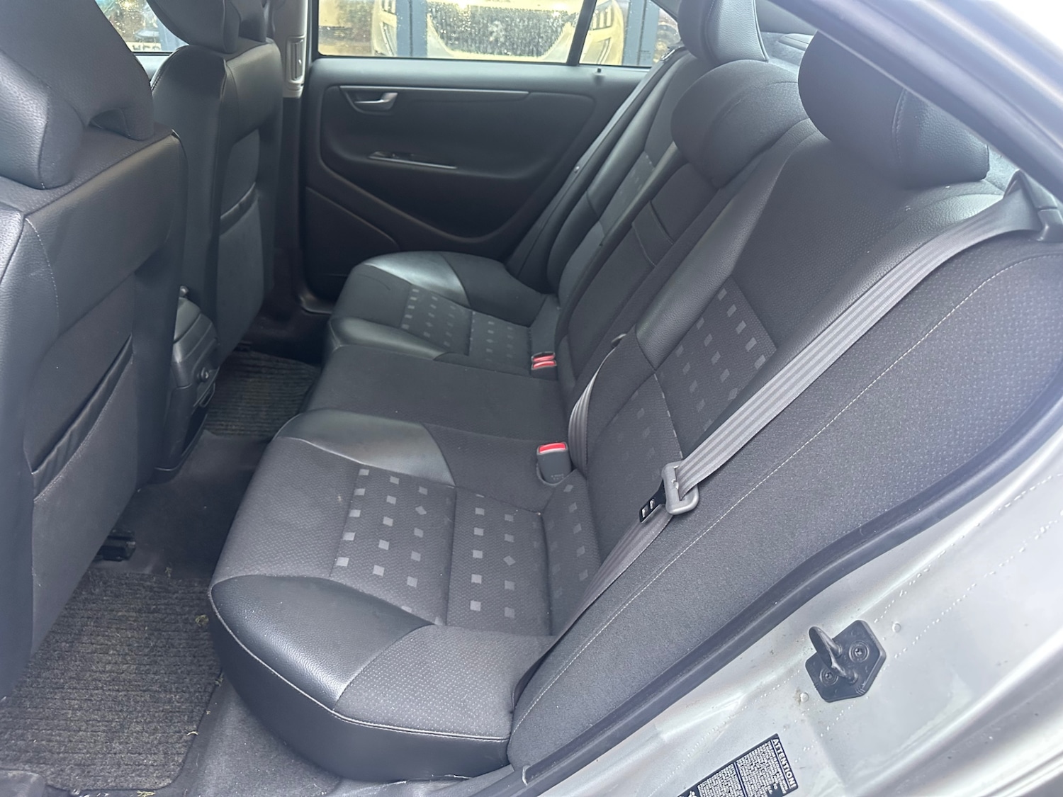 Used Volvo S60 2004 for sale - 76879083: Photo 7