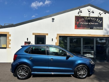 Used Volkswagen Polo 2015 for sale - 79500701: Photo