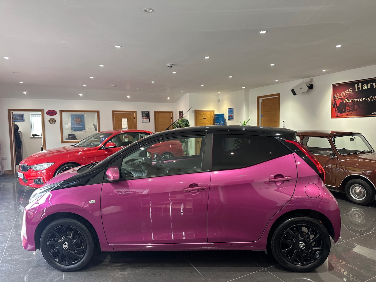 Used Toyota AYGO 2018 for sale - 76355376: Photo 11