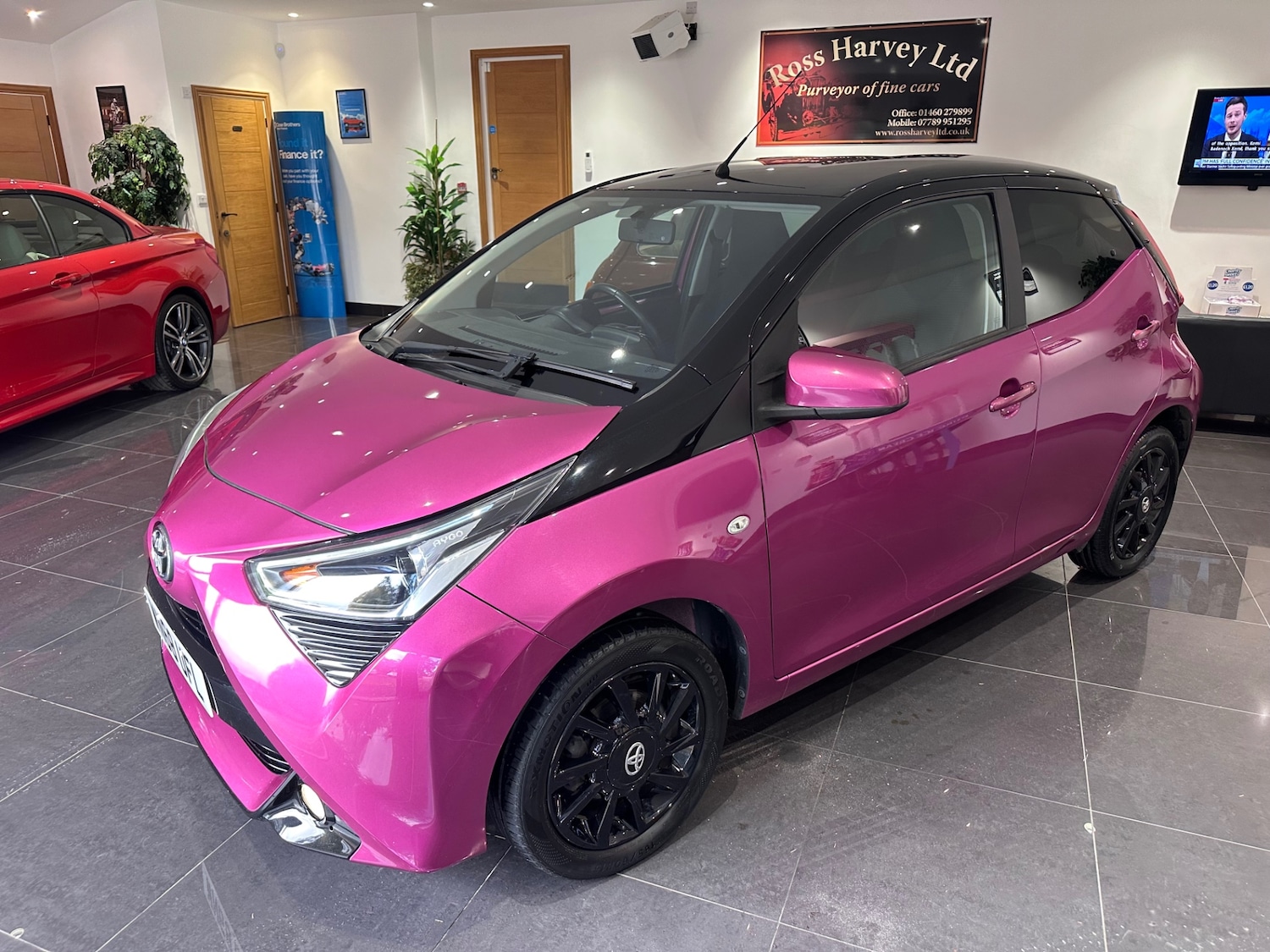 Used Toyota AYGO 2018 for sale - 76355376: Photo 13