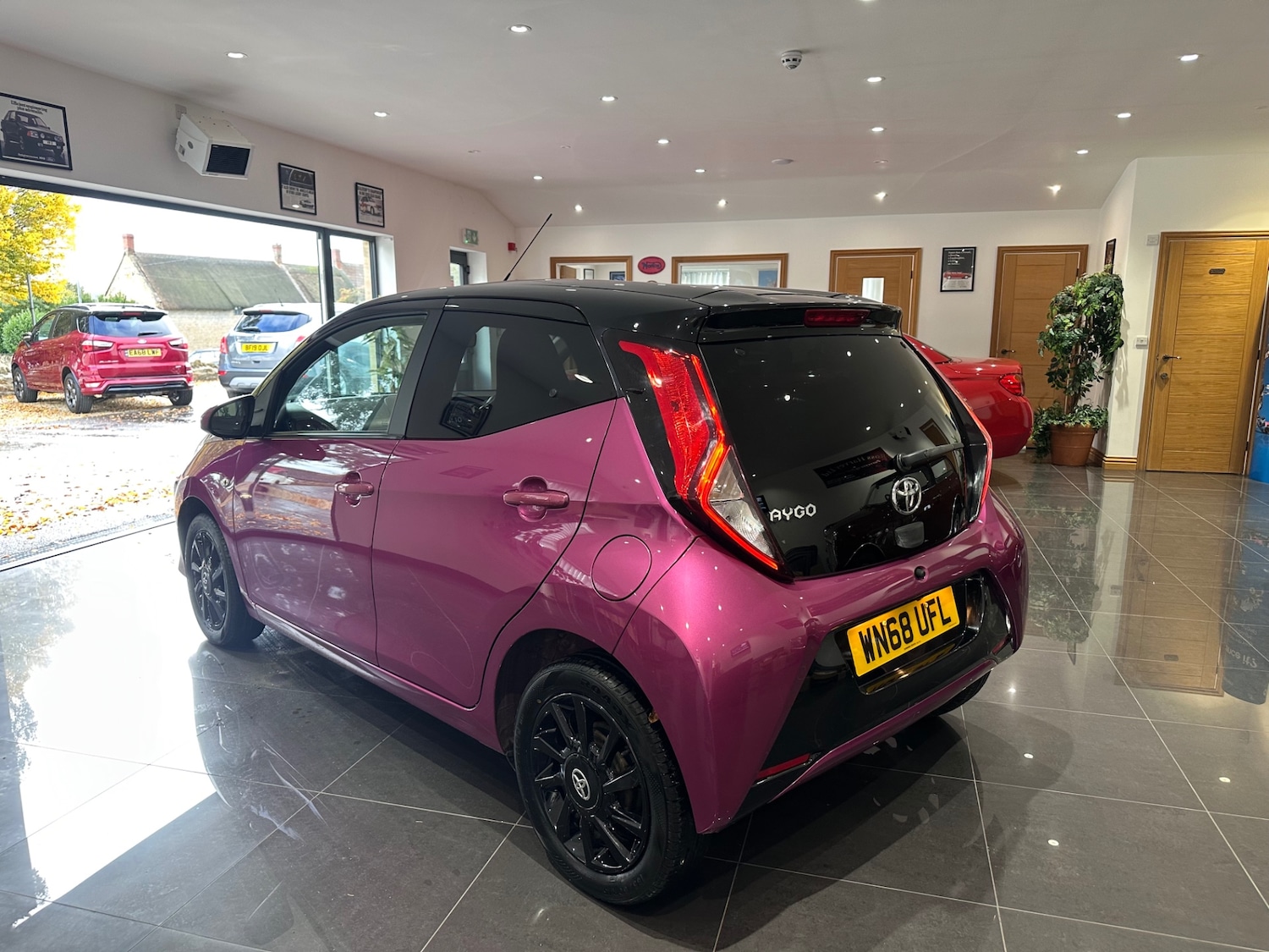 Used Toyota AYGO 2018 for sale - 76355376: Photo 9