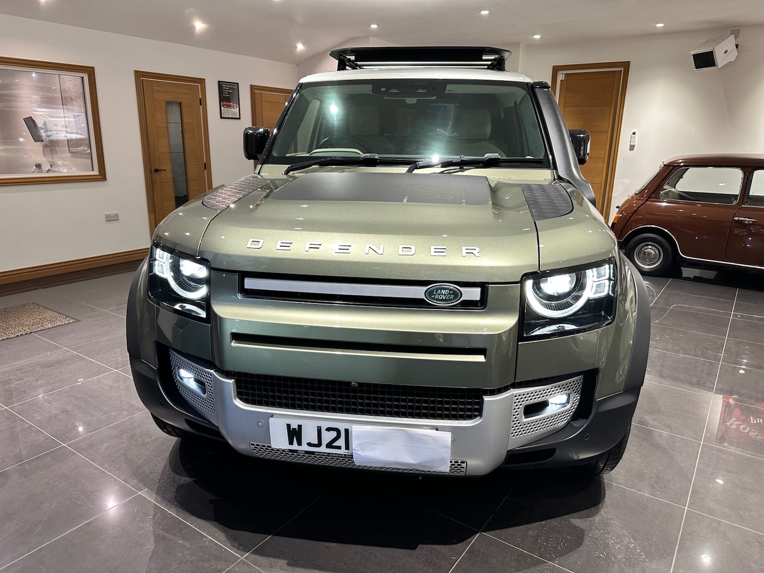 Used Land Rover Defender 2021 for sale - 77198522: Photo 22