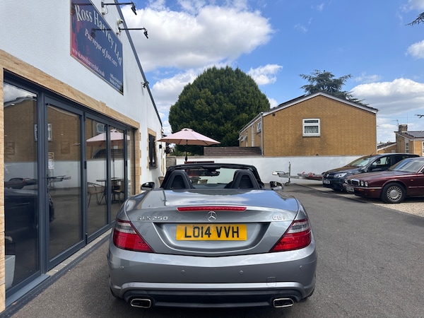 Used Mercedes-Benz SLK 2014 for sale - 75662694: Photo 7