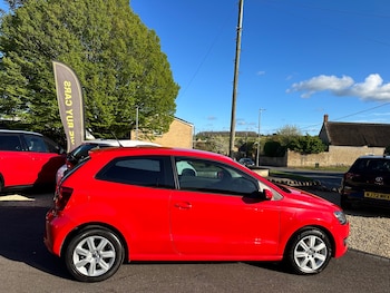 Used Volkswagen Polo 2010 for sale - 78228450: Photo