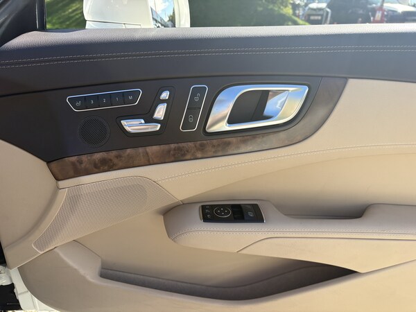 Used Mercedes-Benz SL 2017 for sale - 76044450: Photo 16