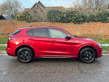 Used Alfa Romeo Stelvio 2024 for sale - 77740001: Photo