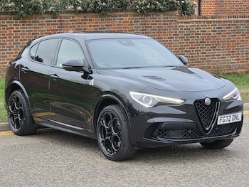 Used Alfa Romeo Stelvio 2022 for sale - 77942055: Photo