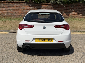 Used Alfa Romeo Giulietta 2018 for sale - 79063993: Photo