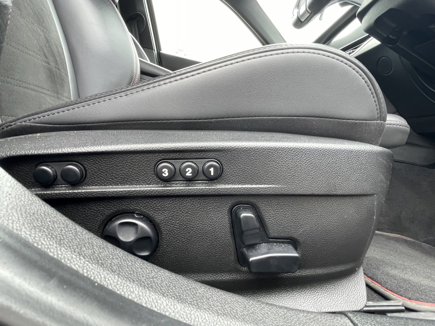 Used Alfa Romeo Giulia 2020 for sale - 76750035: Photo 23