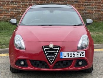 Used Alfa Romeo Giulietta 2015 for sale - 77979064: Photo