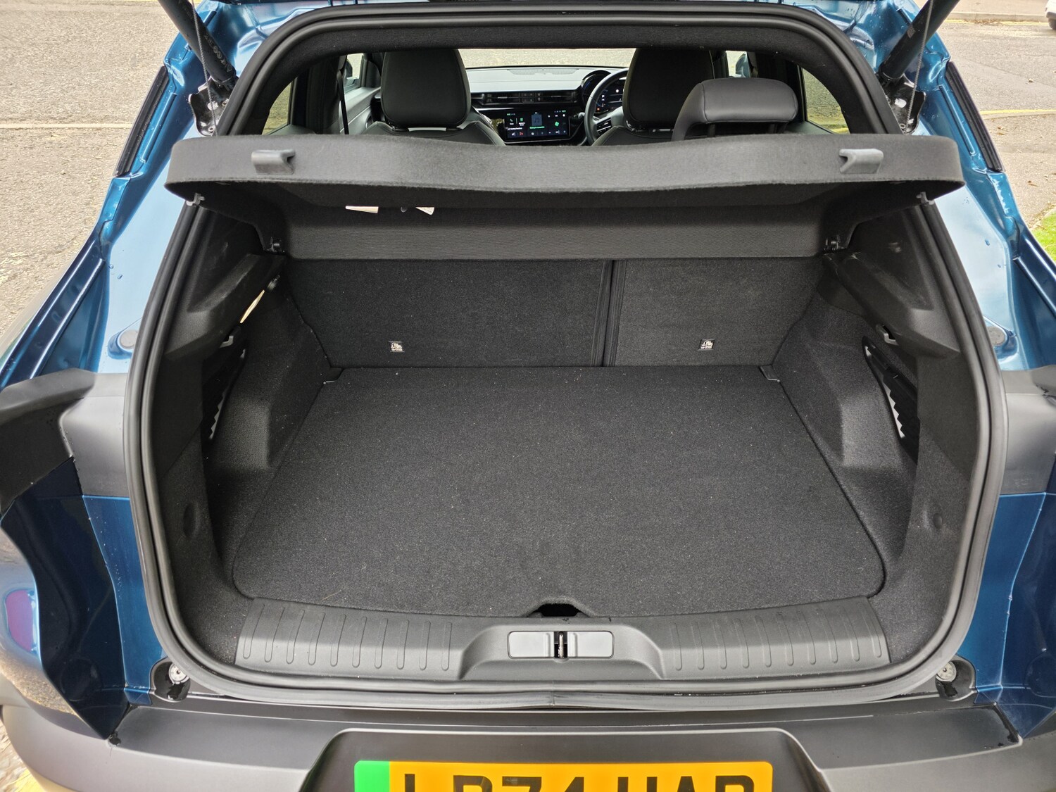 Used Alfa Romeo Junior 2024 for sale - 76328347: Photo 23