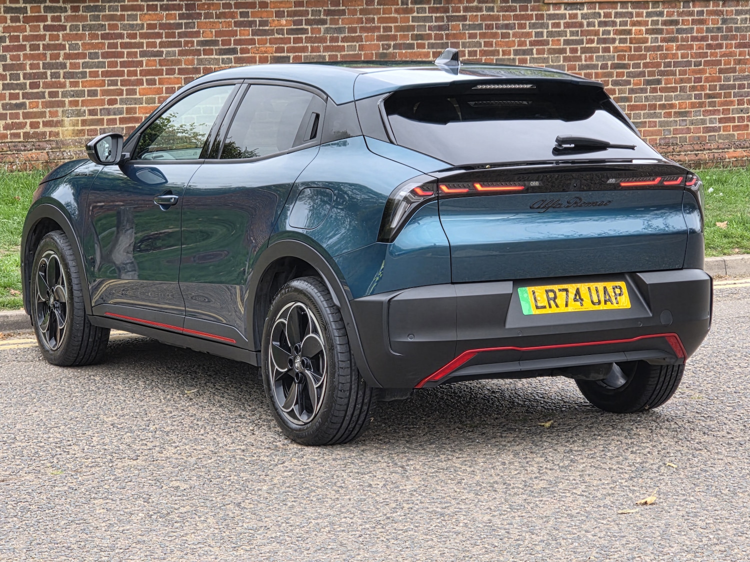 Used Alfa Romeo Junior 2024 for sale - 76328347: Photo 4