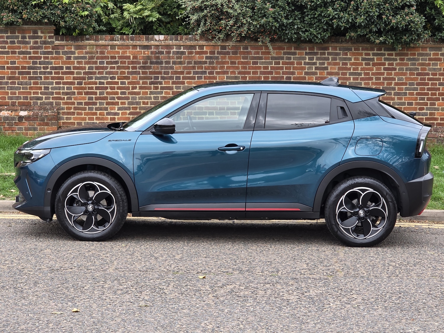 Used Alfa Romeo Junior 2024 for sale - 76328347: Photo 7