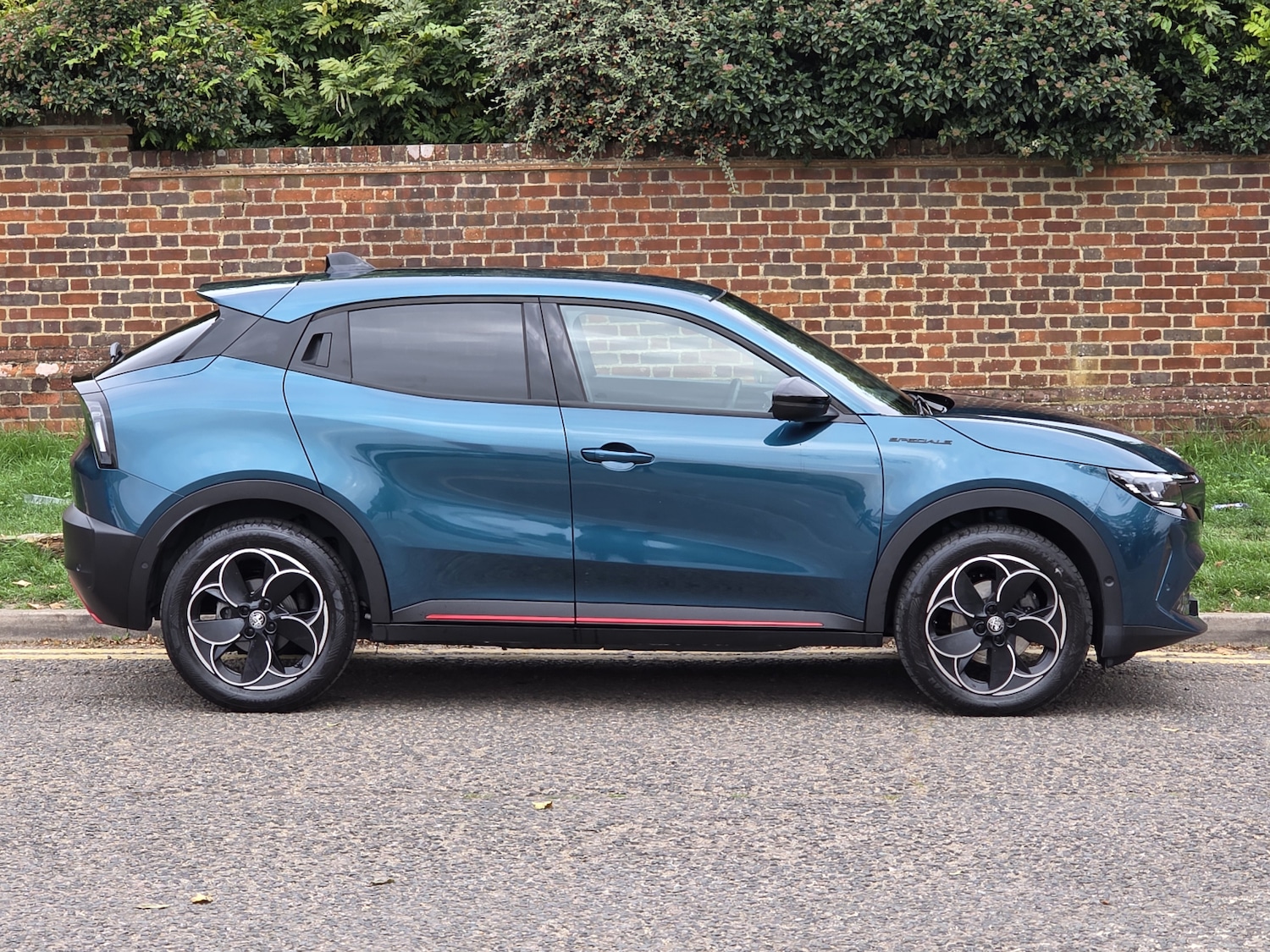 Used Alfa Romeo Junior 2024 for sale - 76328347: Photo 8