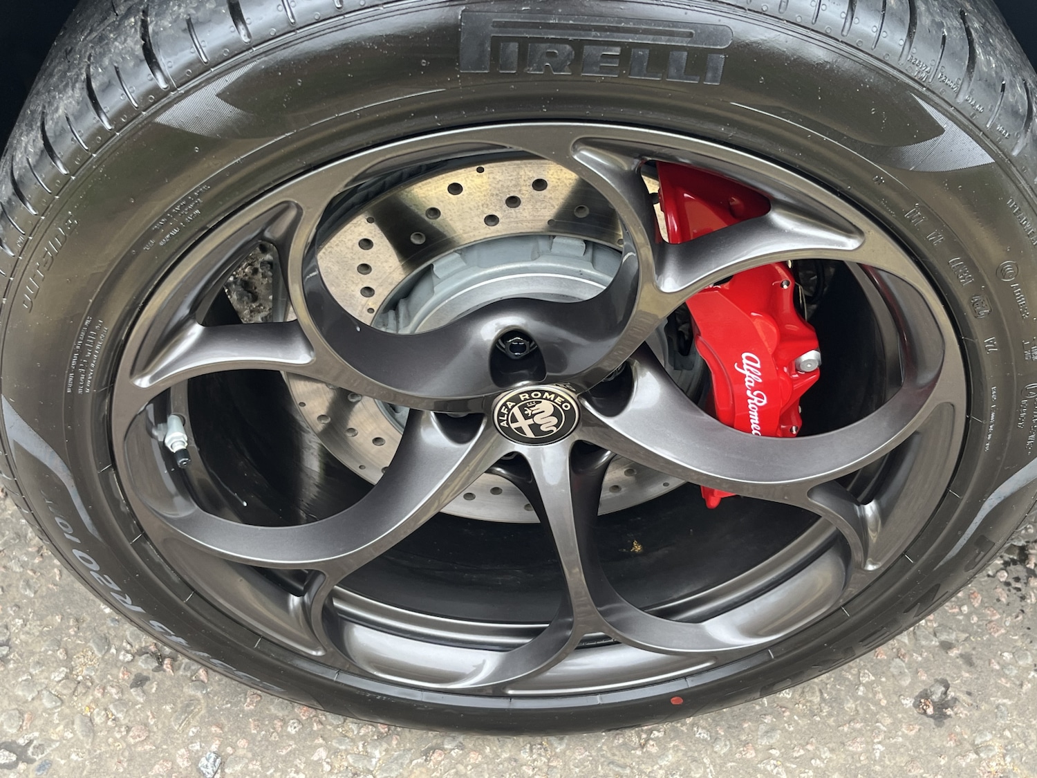 Used Alfa Romeo Stelvio 2025 for sale - 76146059: Photo 12