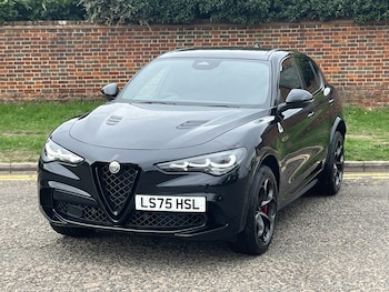 Used Alfa Romeo Stelvio 2025 for sale - 76146059: Photo 4