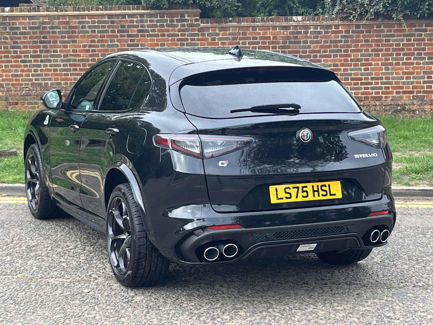 Used Alfa Romeo Stelvio 2025 for sale - 76146059: Photo 6