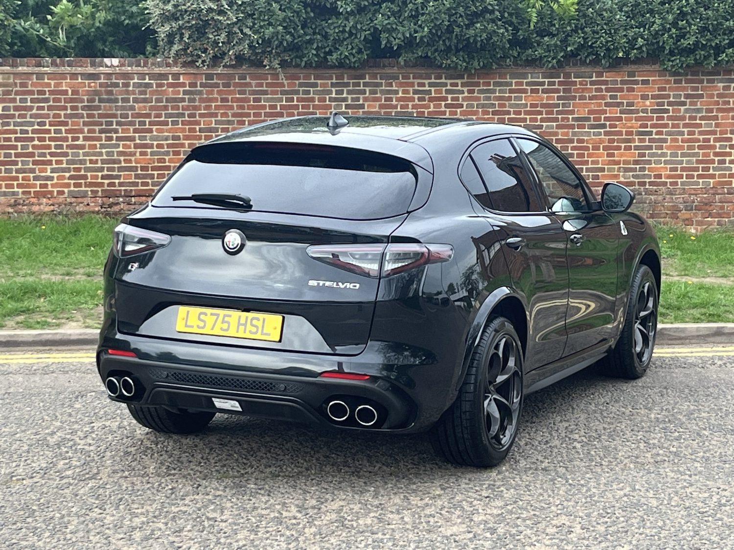 Used Alfa Romeo Stelvio 2025 for sale - 76146059: Photo 8