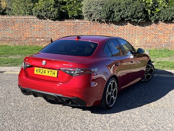 Used Alfa Romeo Giulia 2024 for sale - 75959481: Photo