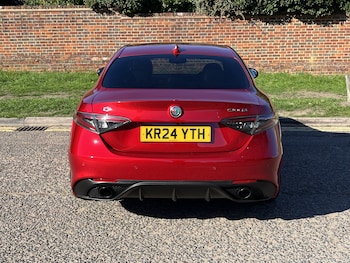 Used Alfa Romeo Giulia 2024 for sale - 75959481: Photo