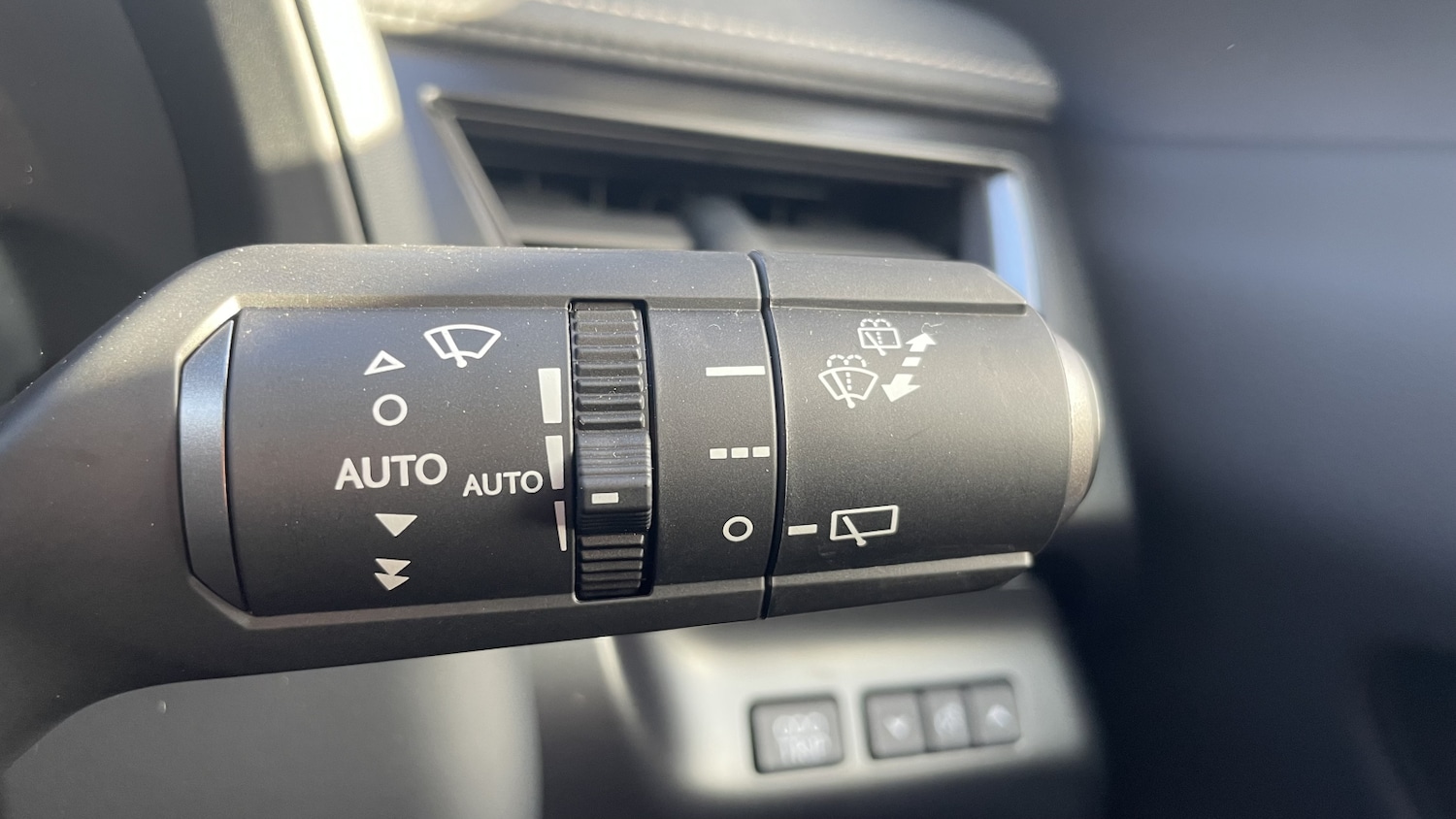 Used Lexus UX 2025 for sale - 77745750: Photo 22