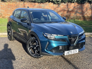 Used Alfa Romeo Junior 2025 for sale - 77360480: Photo