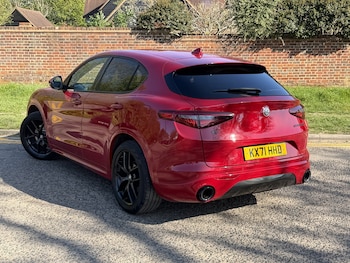 Used Alfa Romeo Stelvio 2021 for sale - 78320671: Photo
