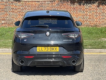 Used Alfa Romeo Stelvio 2023 for sale - 78059727: Photo