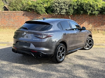 Used Alfa Romeo Stelvio 2024 for sale - 79297247: Photo