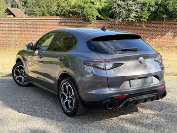 Used Alfa Romeo Stelvio 2024 for sale - 79297247: Photo