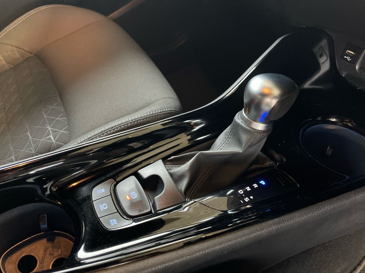 Used Toyota C-HR 2021 for sale - 77698287: Photo 19