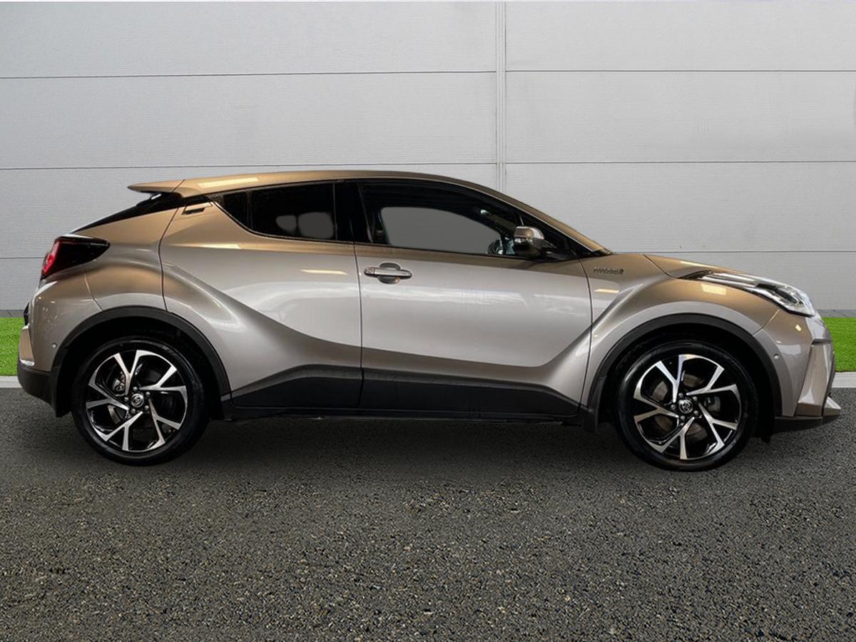 Used Toyota C-HR 2021 for sale - 77698287: Photo 8